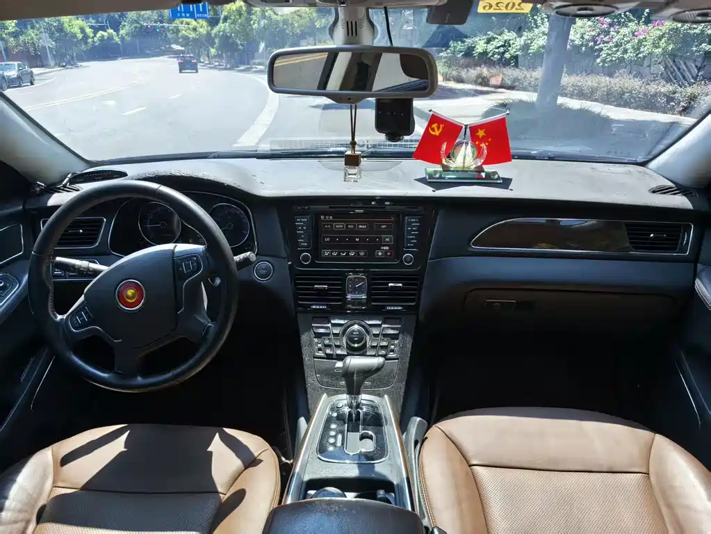 Hongqi Hongqi H7 — миниатюра 8
