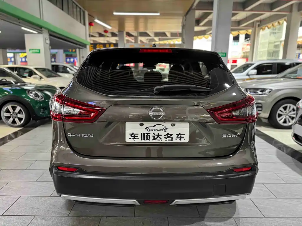Nissan Qashqai — миниатюра 4