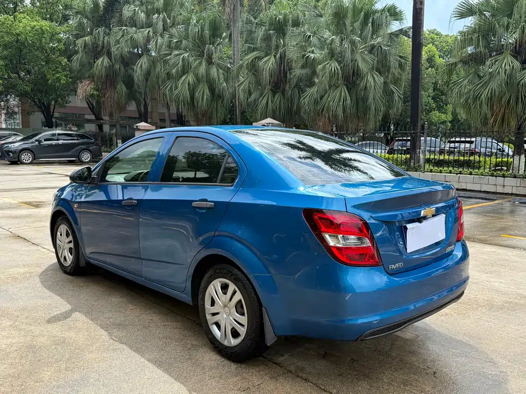 Chevrolet Aveo 2014 1.4SL AT Fashion