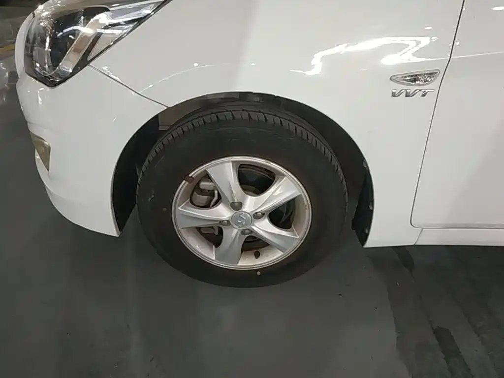 Hyundai Verna — миниатюра 23