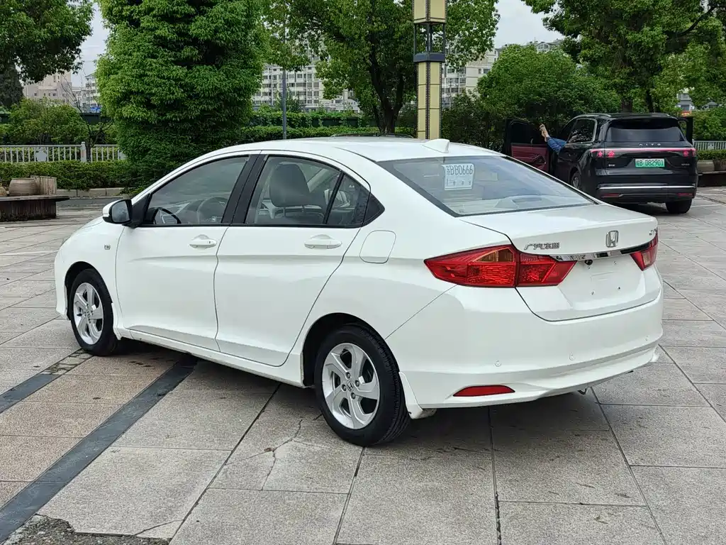 Honda City — миниатюра 6