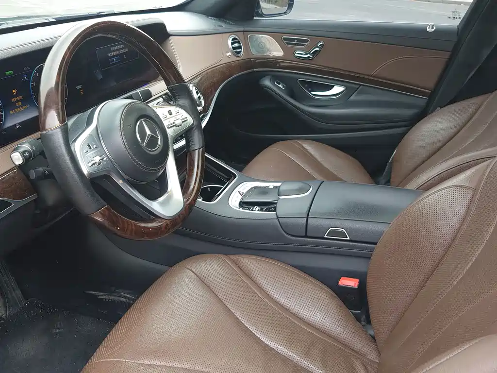 Mercedes-Benz S-Class — миниатюра 4