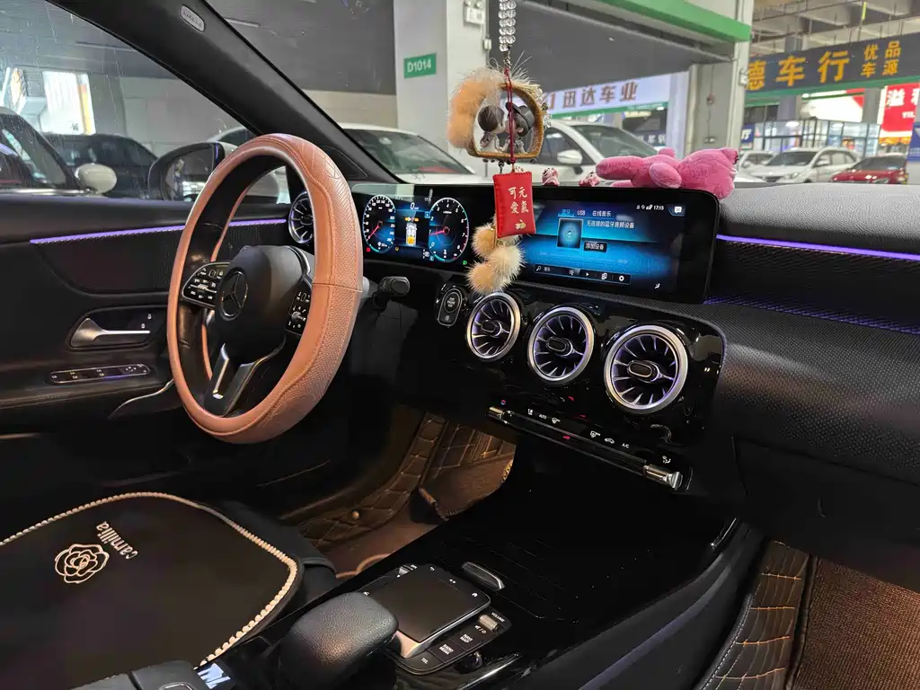 Mercedes-Benz A-Class (Import) — миниатюра 9