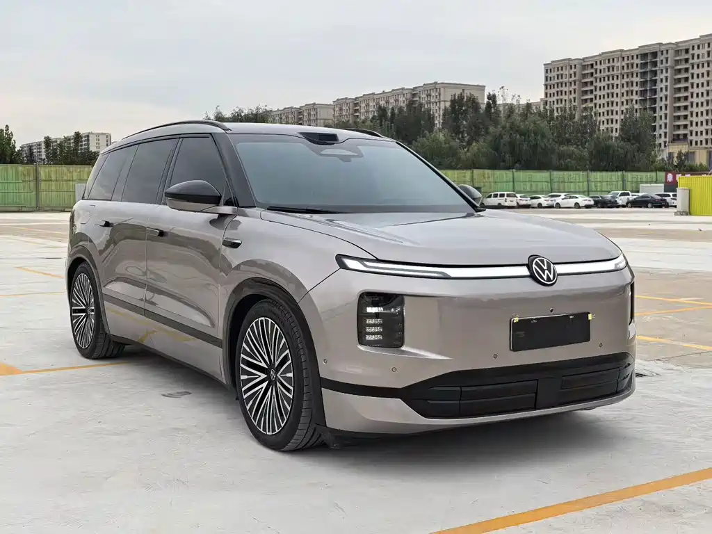 Volkswagen ID. ERA 9X — миниатюра 3