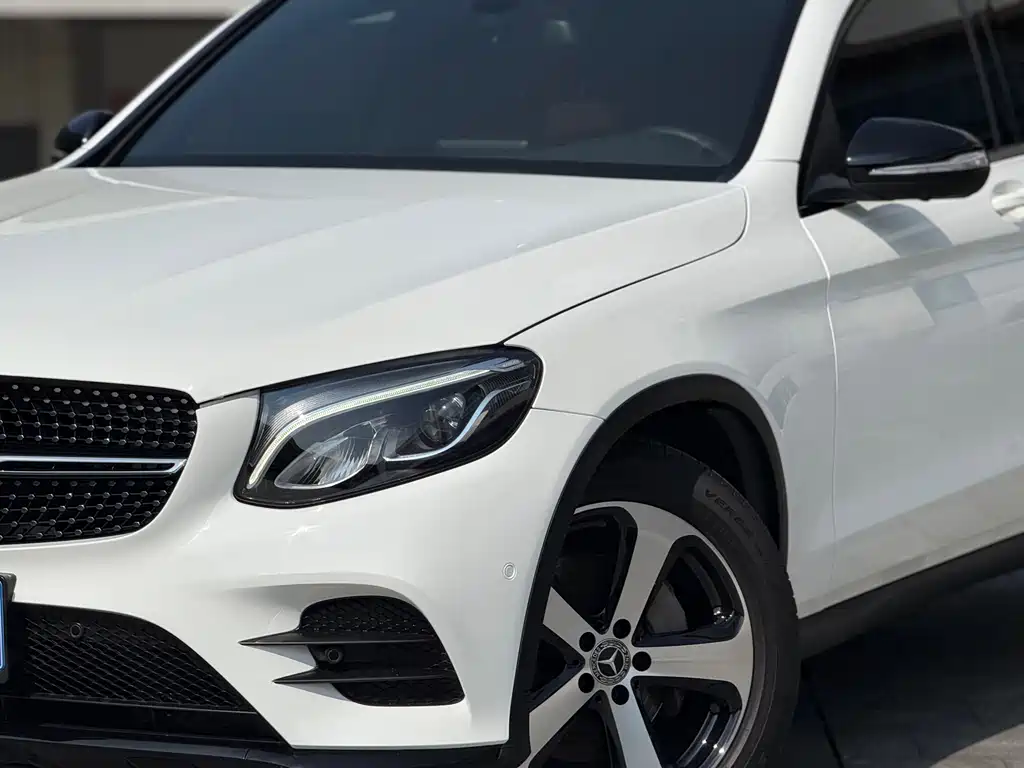 MERCEDES-BENZ GLC COUPE
