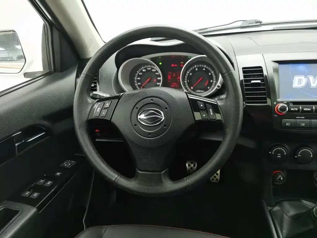 Landwind Landwind X8 — миниатюра 11