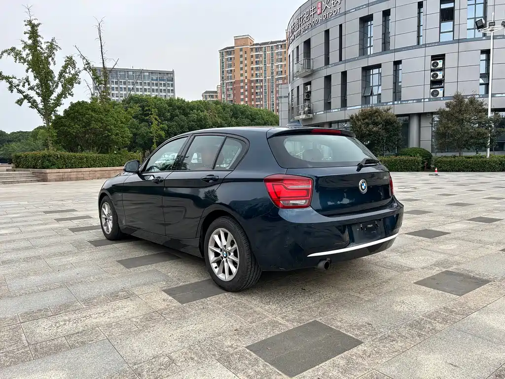 BMW 1 Series (Import) — миниатюра 16