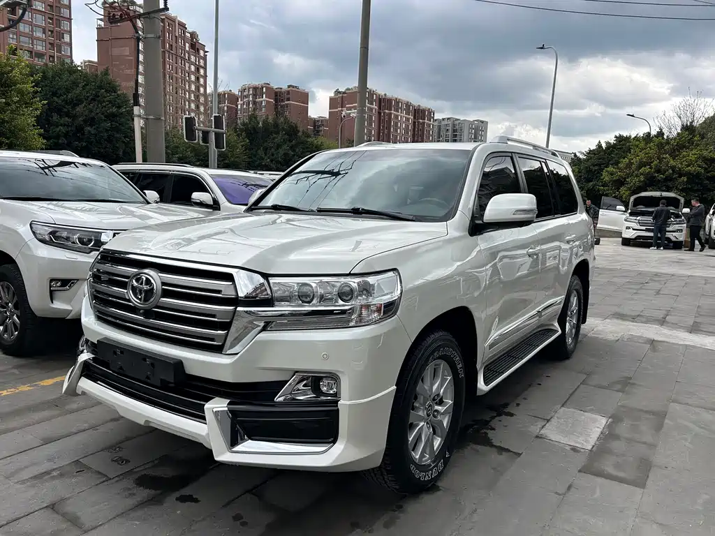 Toyota Land Cruiser 2020