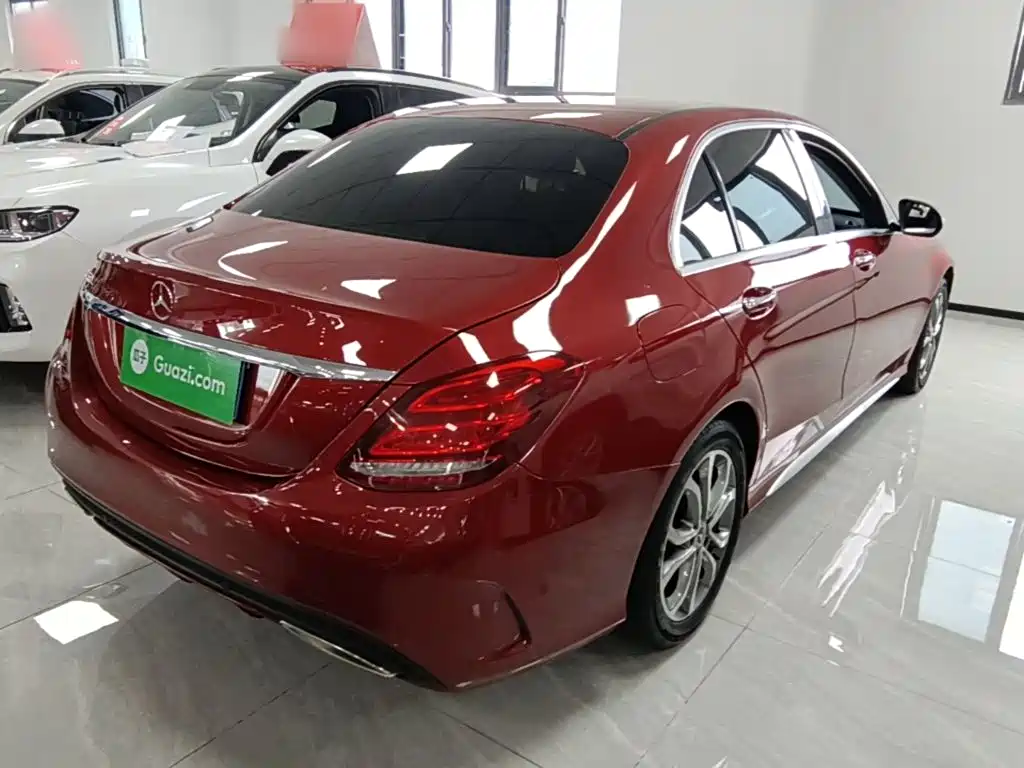 Mercedes-Benz C-Class — миниатюра 7