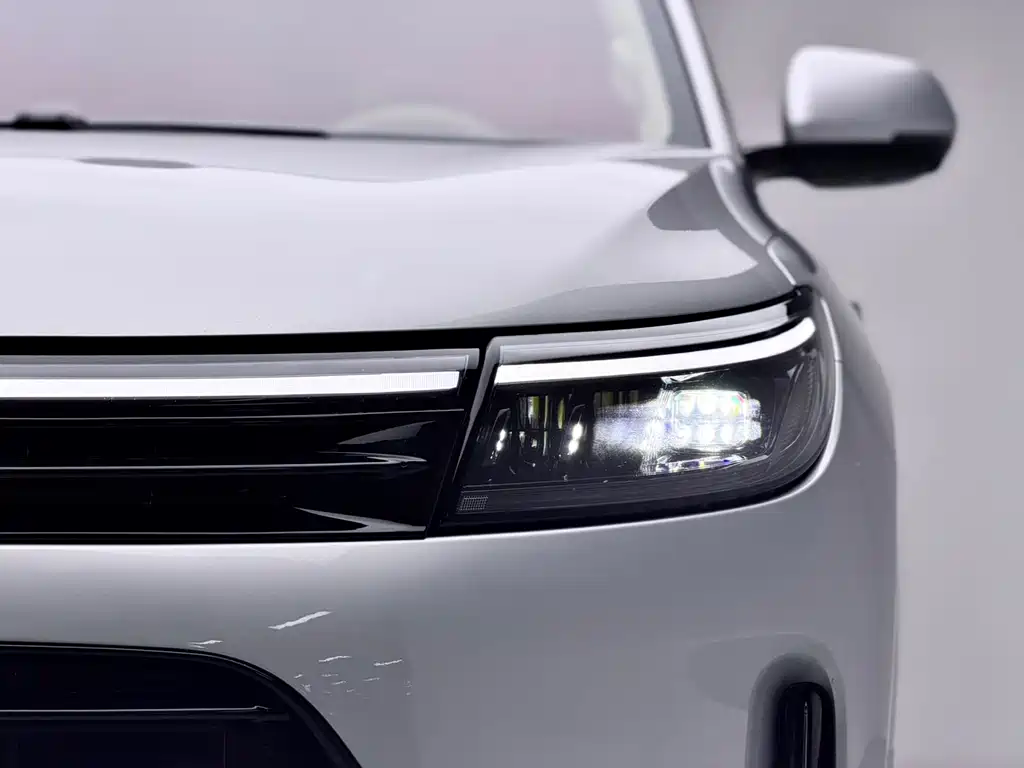 AITO ASK THE WORLD M7