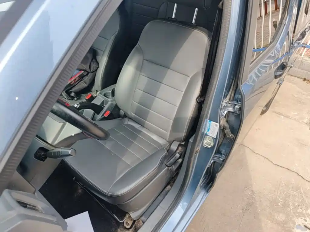 Wuling Journey — миниатюра 15