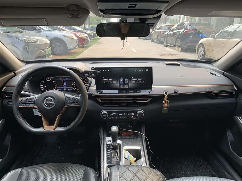 Nissan Teana 2.0 л 2024 г. Чёрный, пробег 41800 км