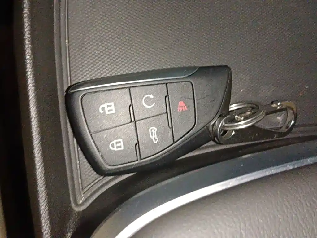Buick GL8 Hybrid — миниатюра 9