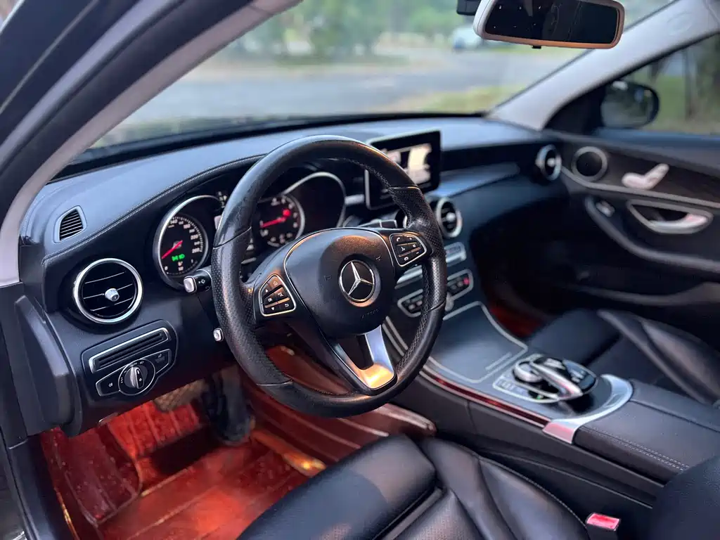 Mercedes-Benz C-Class — миниатюра 9