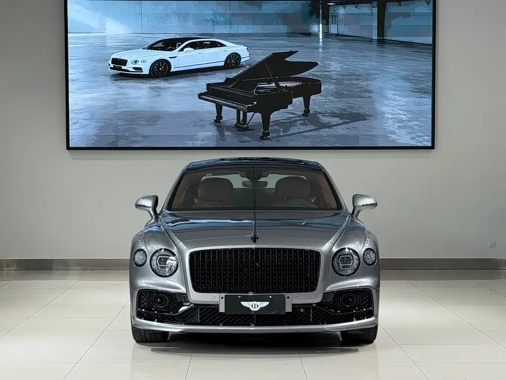 Bentley Flying Spur — миниатюра 2