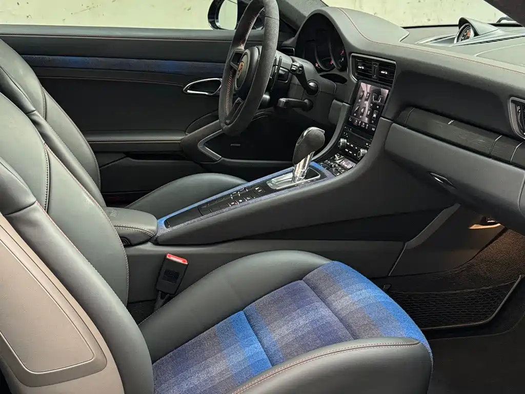 Porsche 911 — миниатюра 14