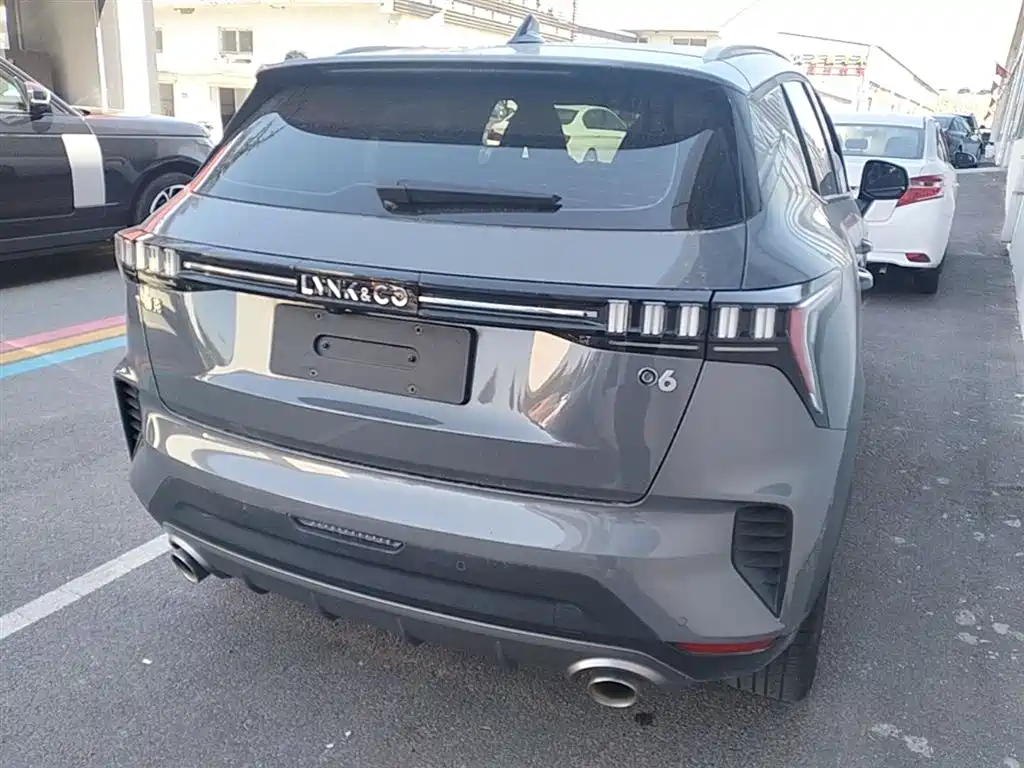 Lynk & Co 06 2023 Remix 1.5T Pro