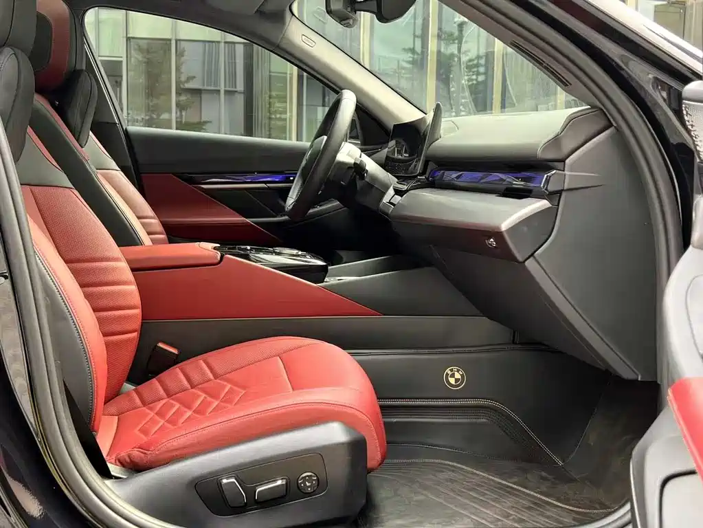 BMW i5 2025 eDrive 40L M Sport