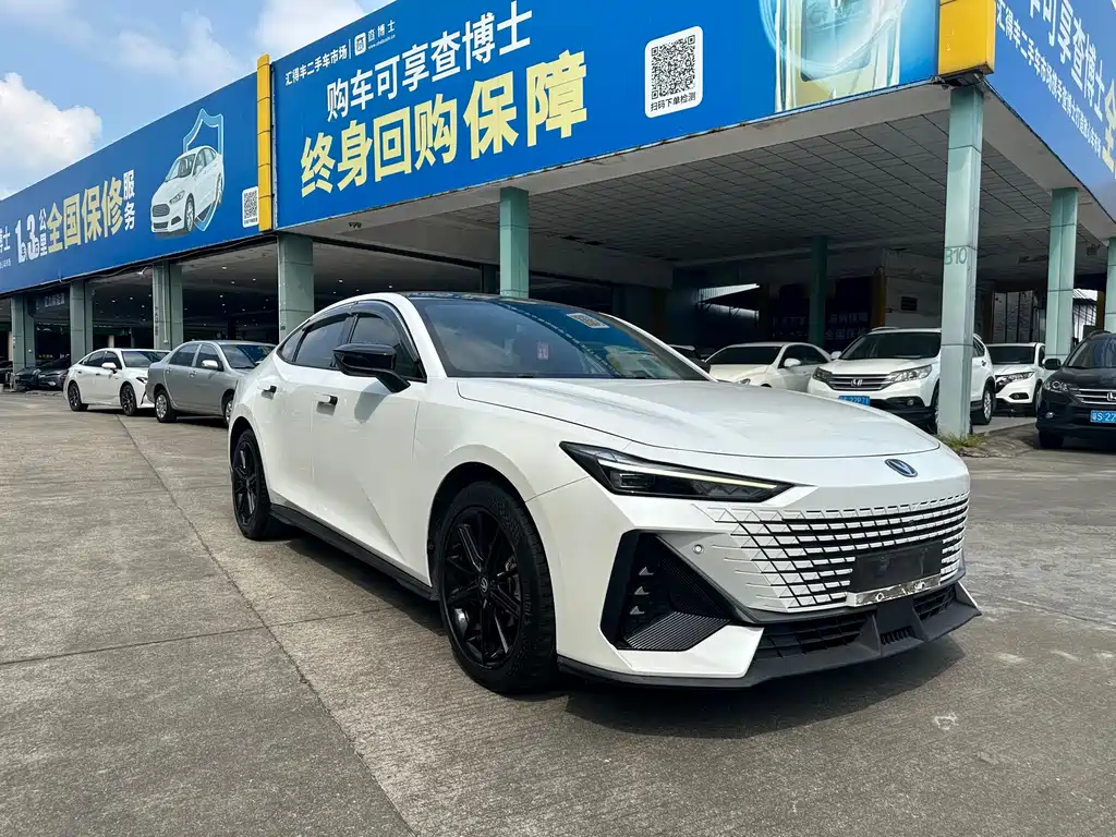 Changan UNI-V — миниатюра 3
