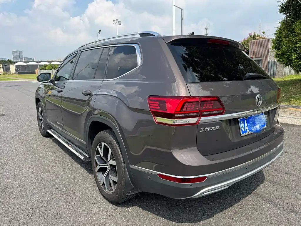 Volkswagen Teramont — миниатюра 5