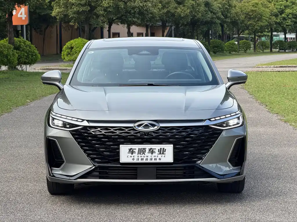 Chery Arrizo 8 8 2024 1.6T DCT