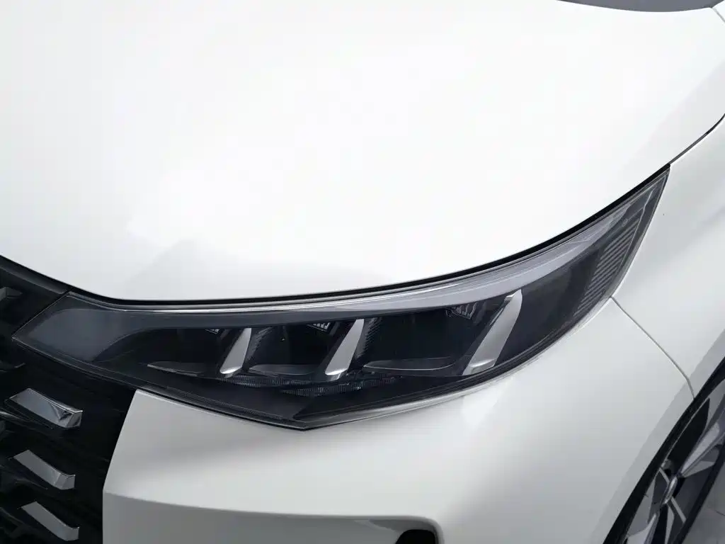 GAC Motor Trumpchi M6 — миниатюра 7
