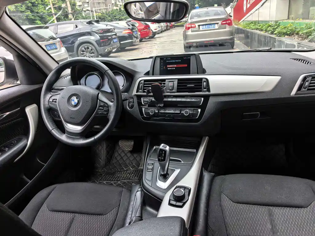 BMW 1 Series (Import) — миниатюра 5