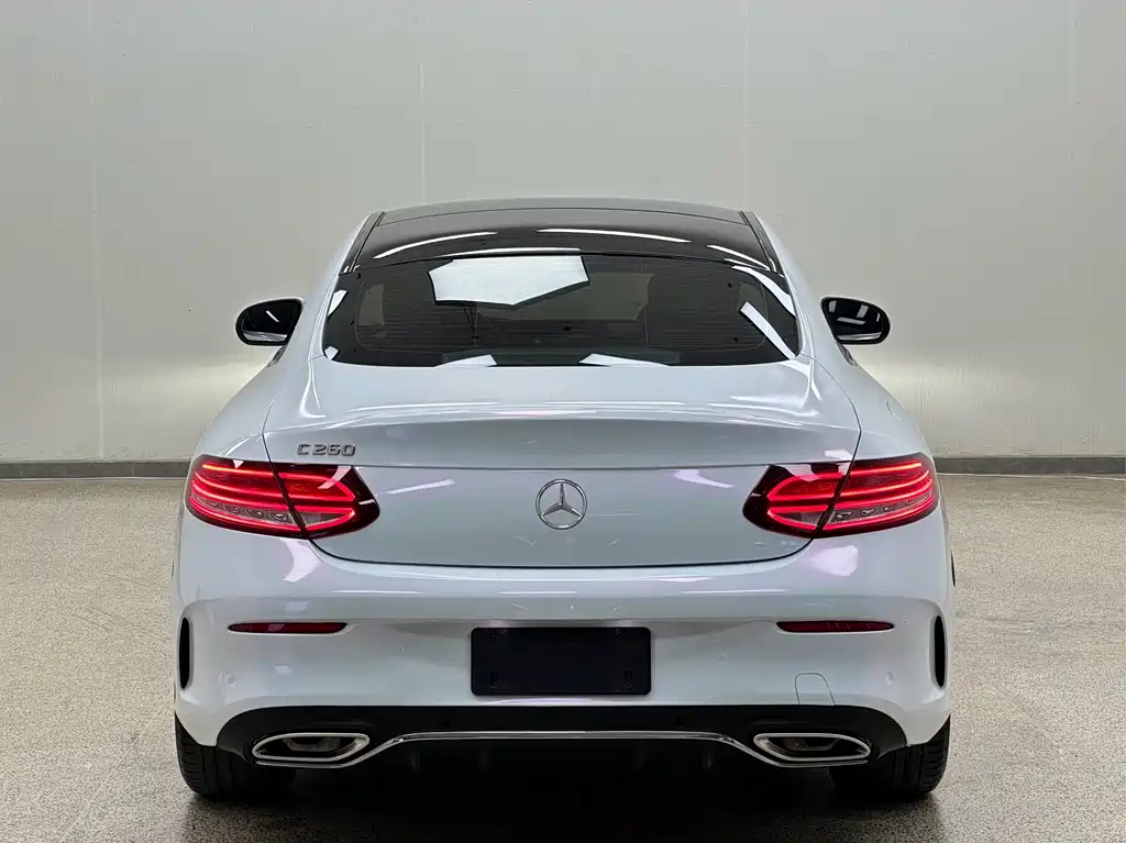 Mercedes-Benz C-Class (Import) — миниатюра 28