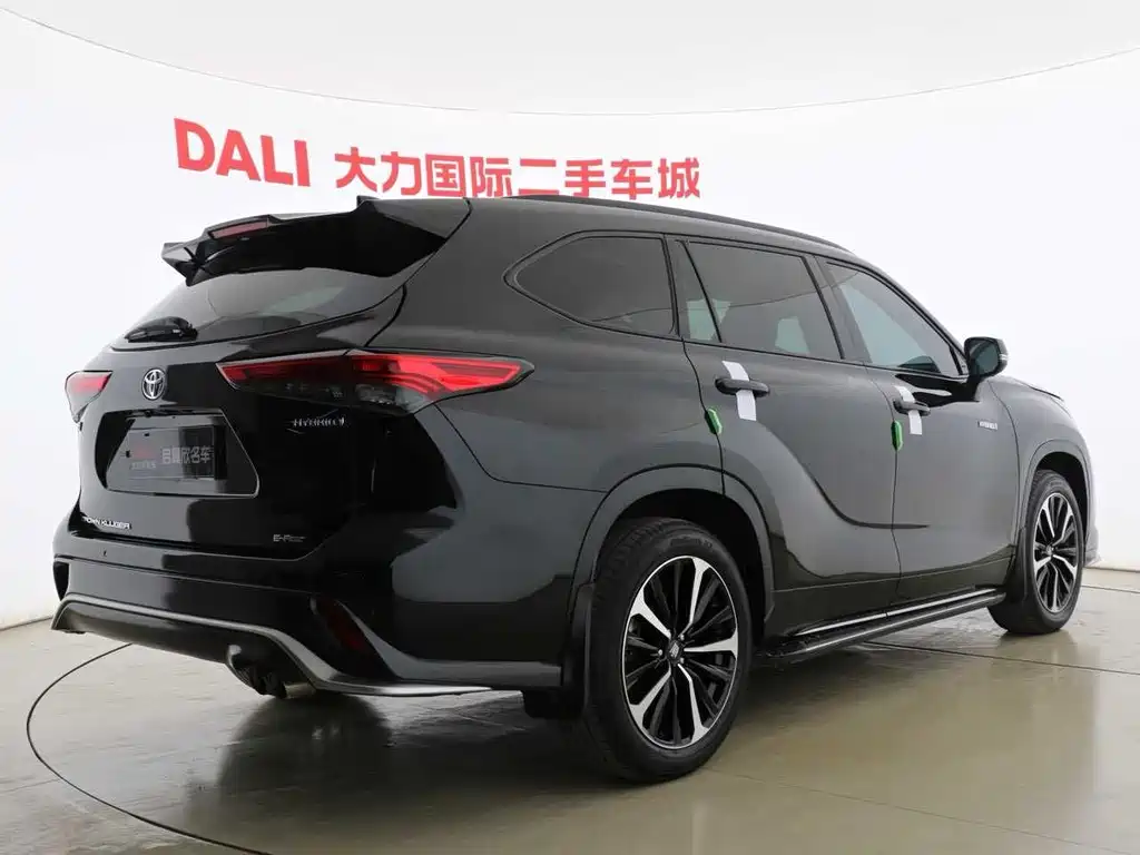 Toyota Crown Kluger 2.5L HEV 4WD Premium Edition, фото 14