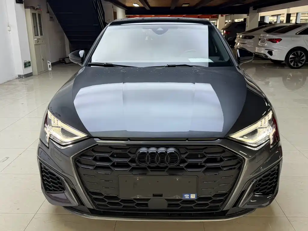Audi A3 2023 Sportback 35 TFSI Fashion Sport