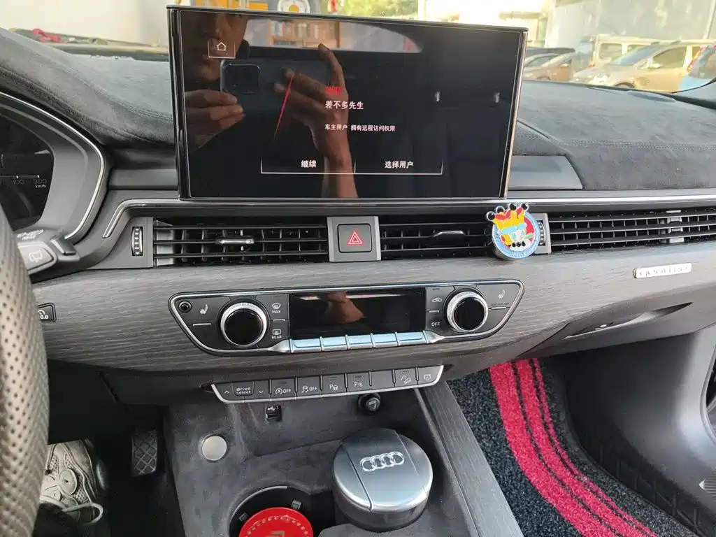 Audi A4 (Import) — миниатюра 9