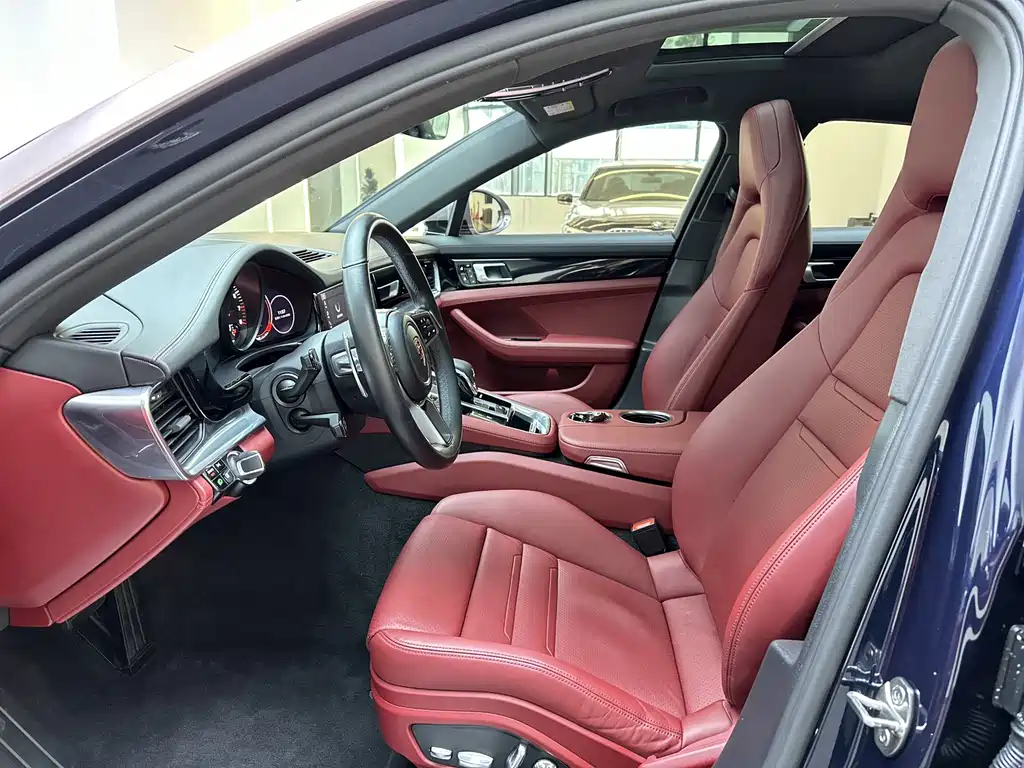 Porsche Panamera — миниатюра 10