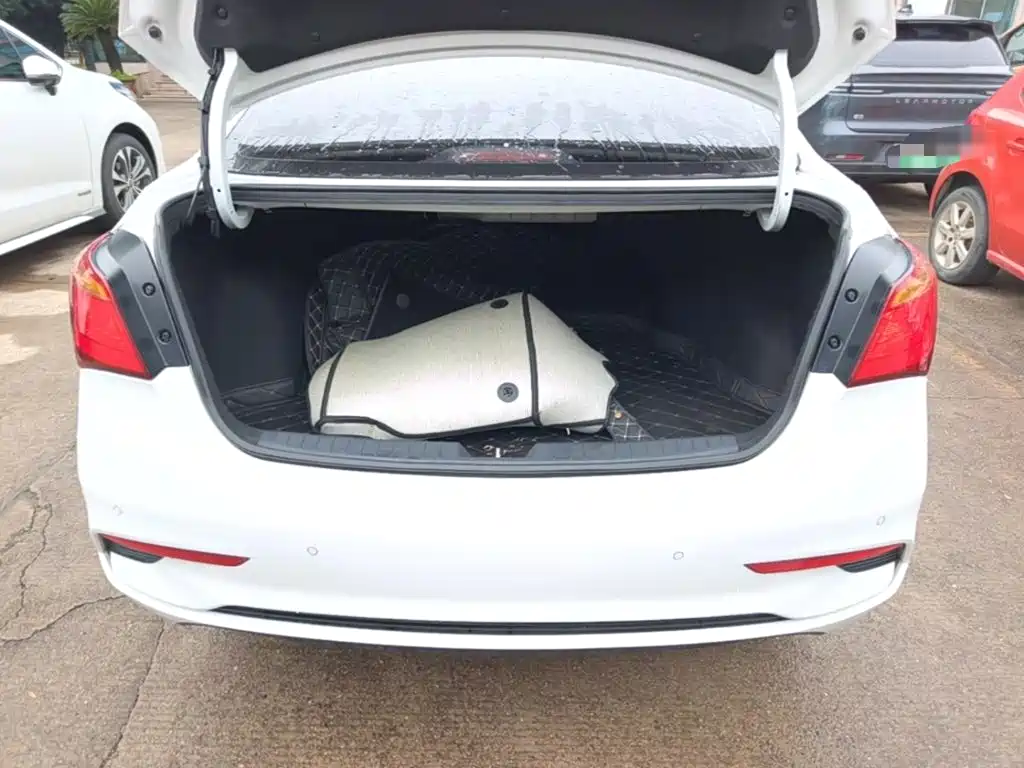 Hyundai Mistra — миниатюра 19