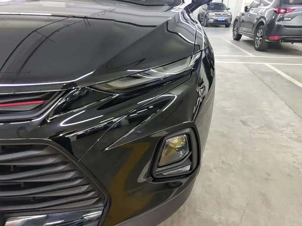 Chevrolet Blazer — миниатюра 24