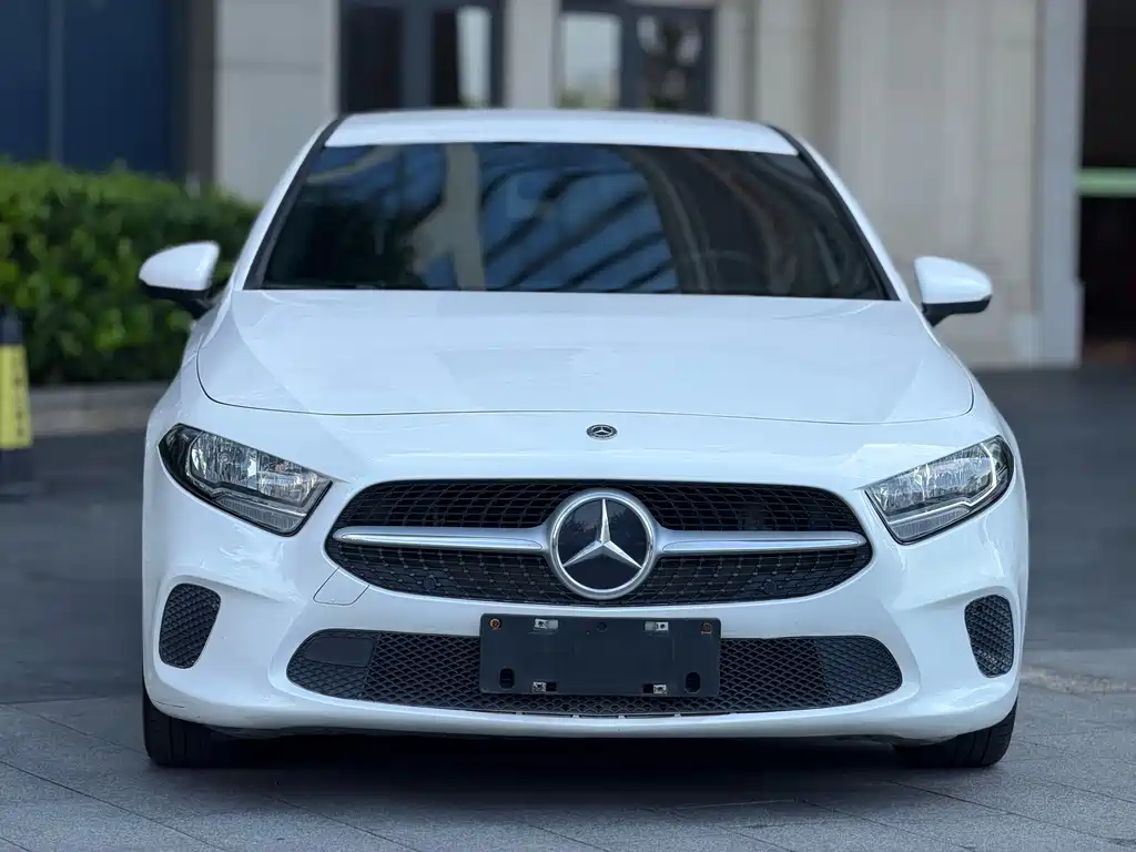 Mercedes-Benz A-Class (Import) — миниатюра 3