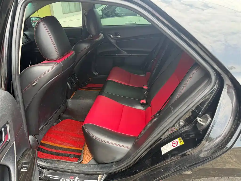 Toyota Reiz 2010 2.5S