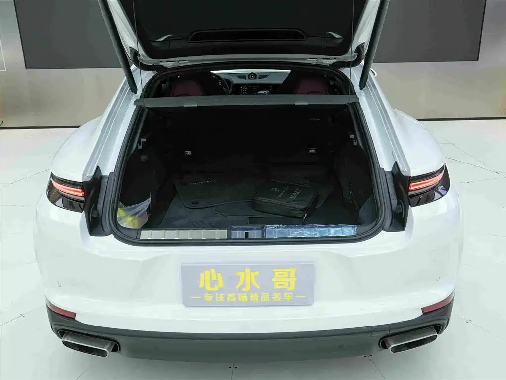 Porsche Panamera — миниатюра 22