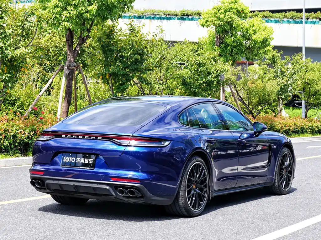 Porsche Panamera — миниатюра 3