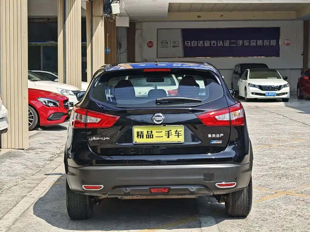 NISSAN QASHQAI