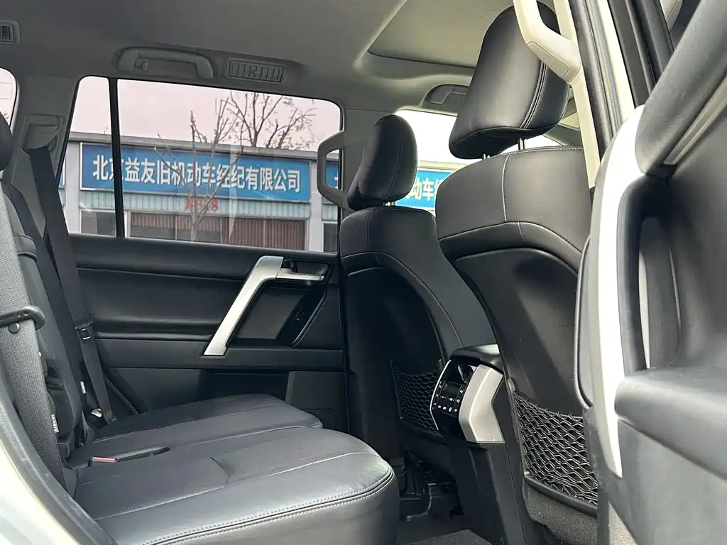 Toyota Land Cruiser Prado 2018 3.5L AT TX