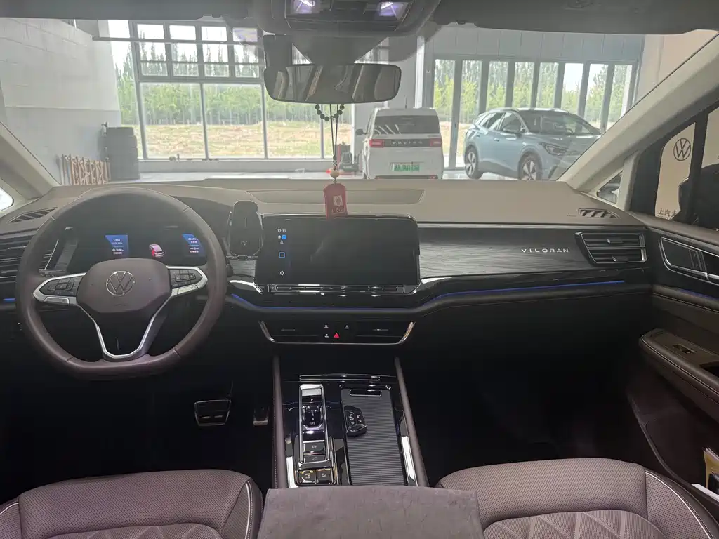 Volkswagen Viloran 2024 380TSI Luxury