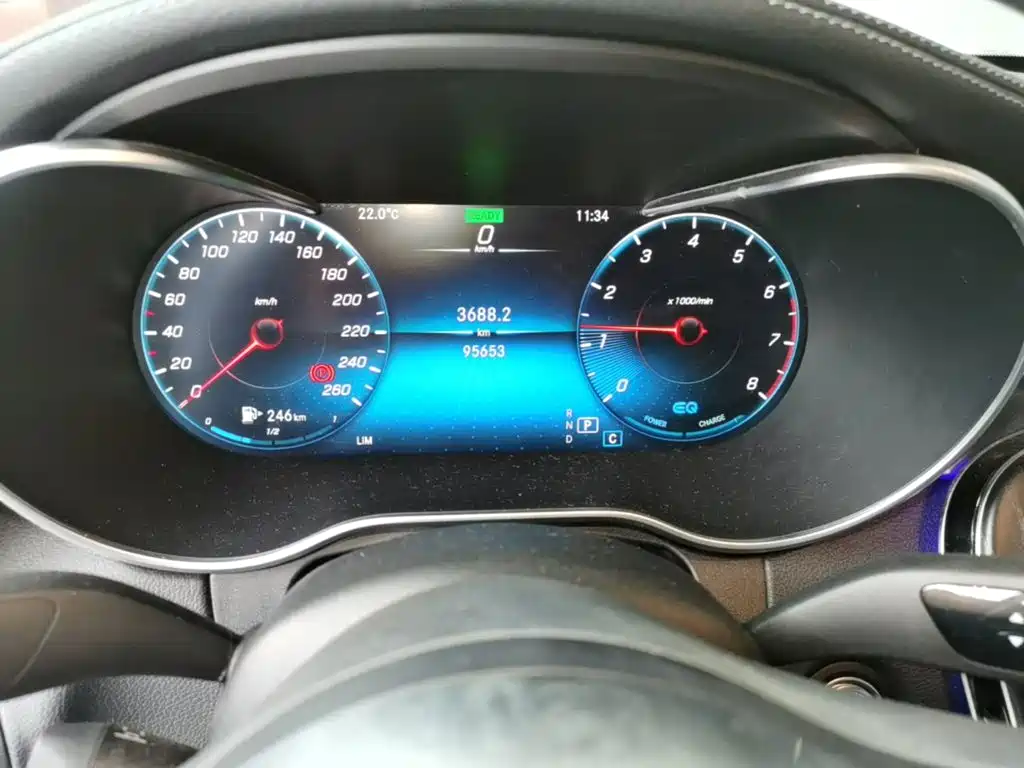Mercedes-Benz C-Class — миниатюра 12