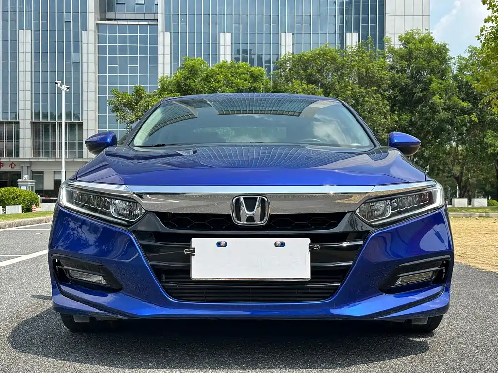 Honda Accord — миниатюра 2