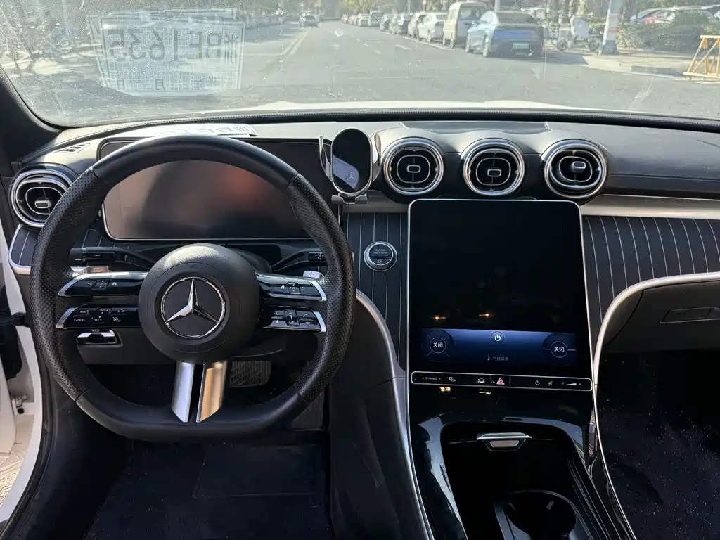 MERCEDES-BENZ C CLASS