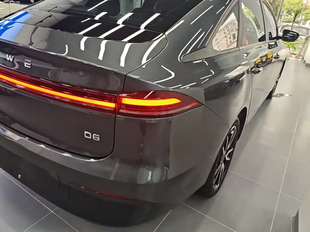 Roewe D6 — миниатюра 8
