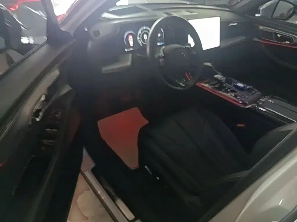 GAC Motor Trumpchi ES9 — миниатюра 16