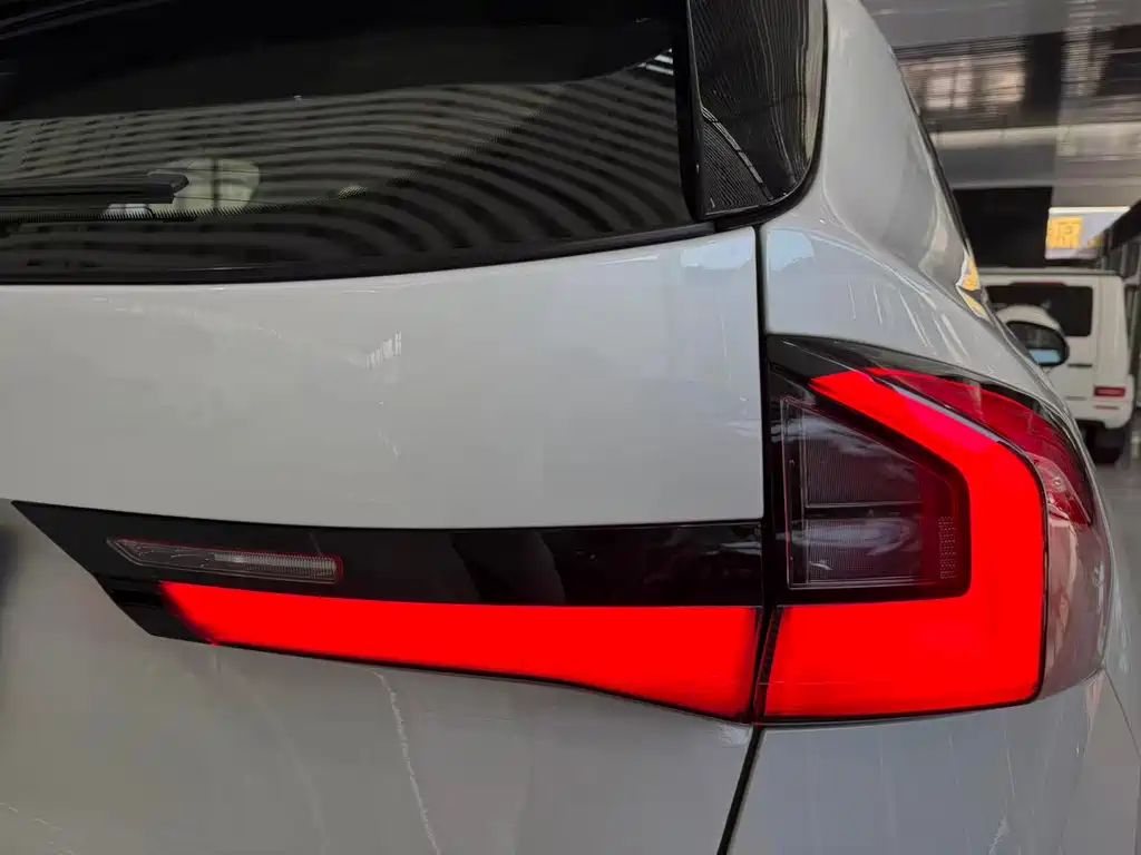 BMW X1 — миниатюра 11