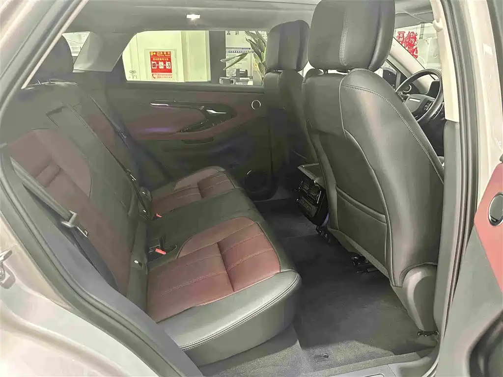 Land Rover Evoque — миниатюра 17