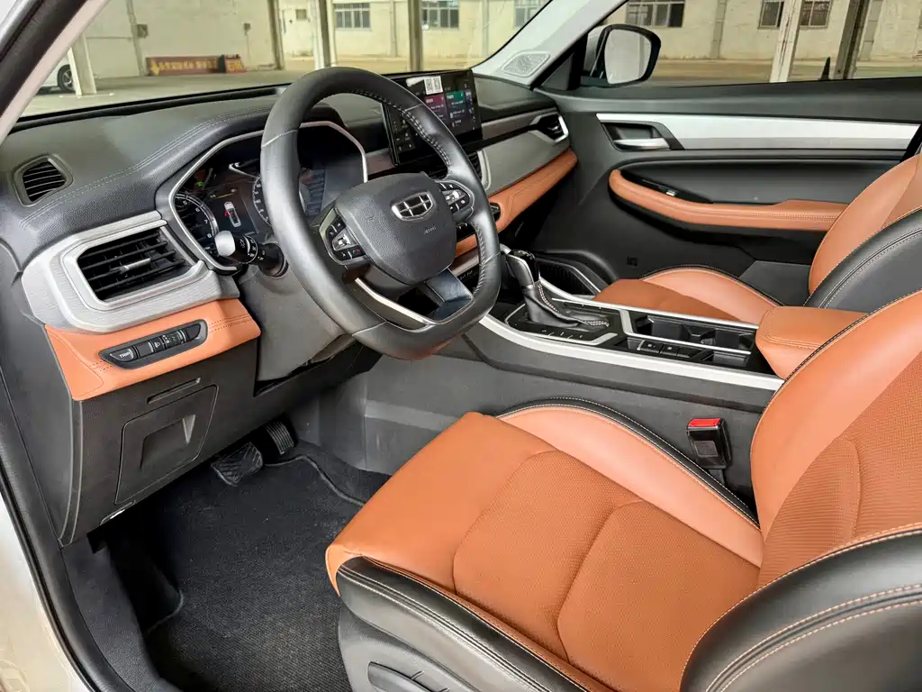 Geely Vision X6 — миниатюра 7
