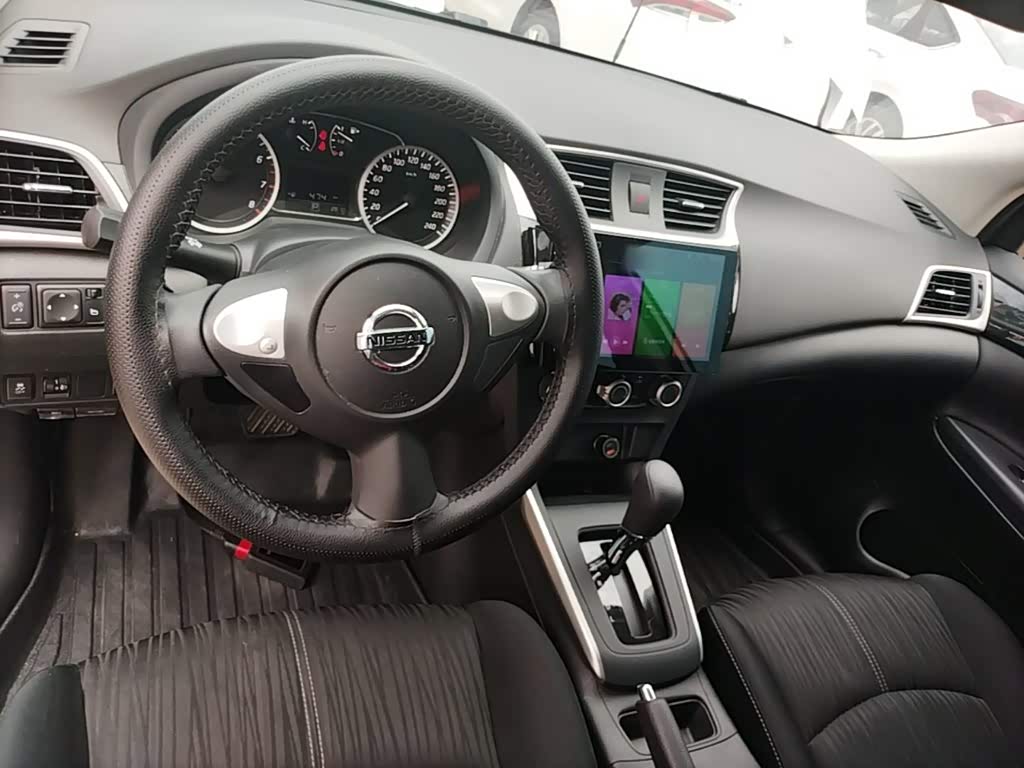 Nissan Sylphy 1.6 л 2026 г. Белый, пробег 2600 км